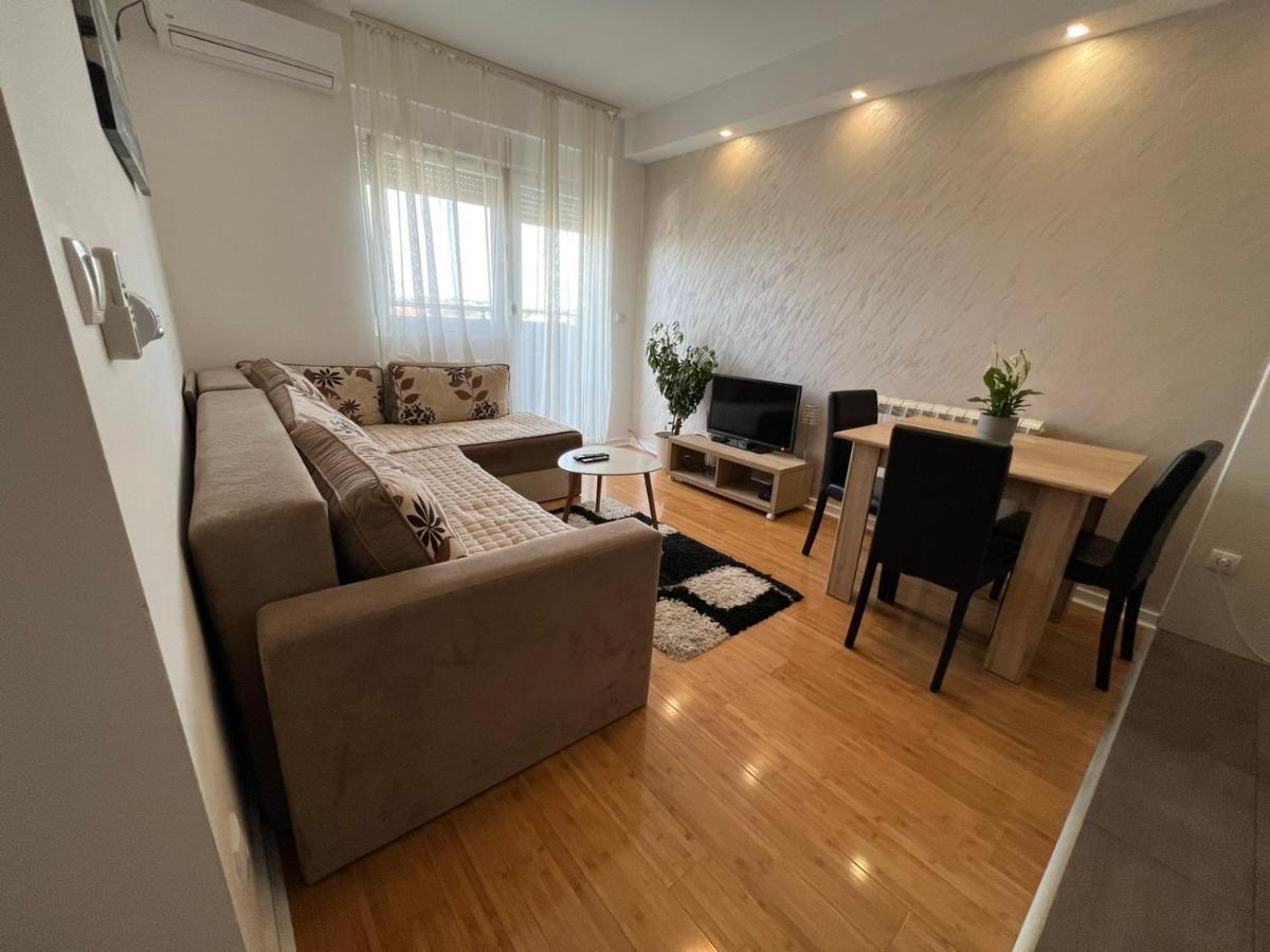 Delete 4 Apartment Beograd Ngoại thất bức ảnh