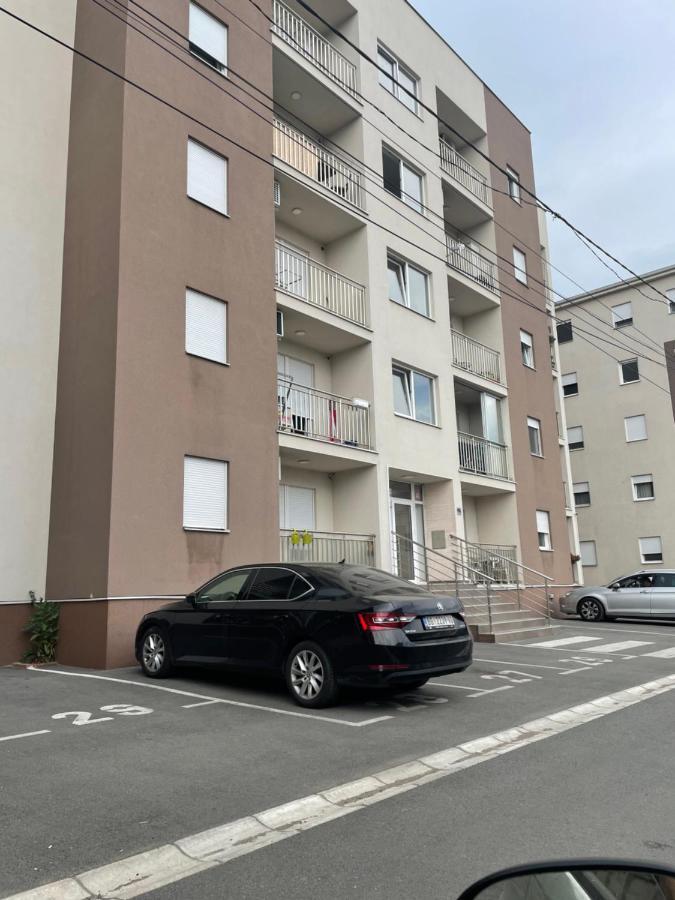 Delete 4 Apartment Beograd Ngoại thất bức ảnh
