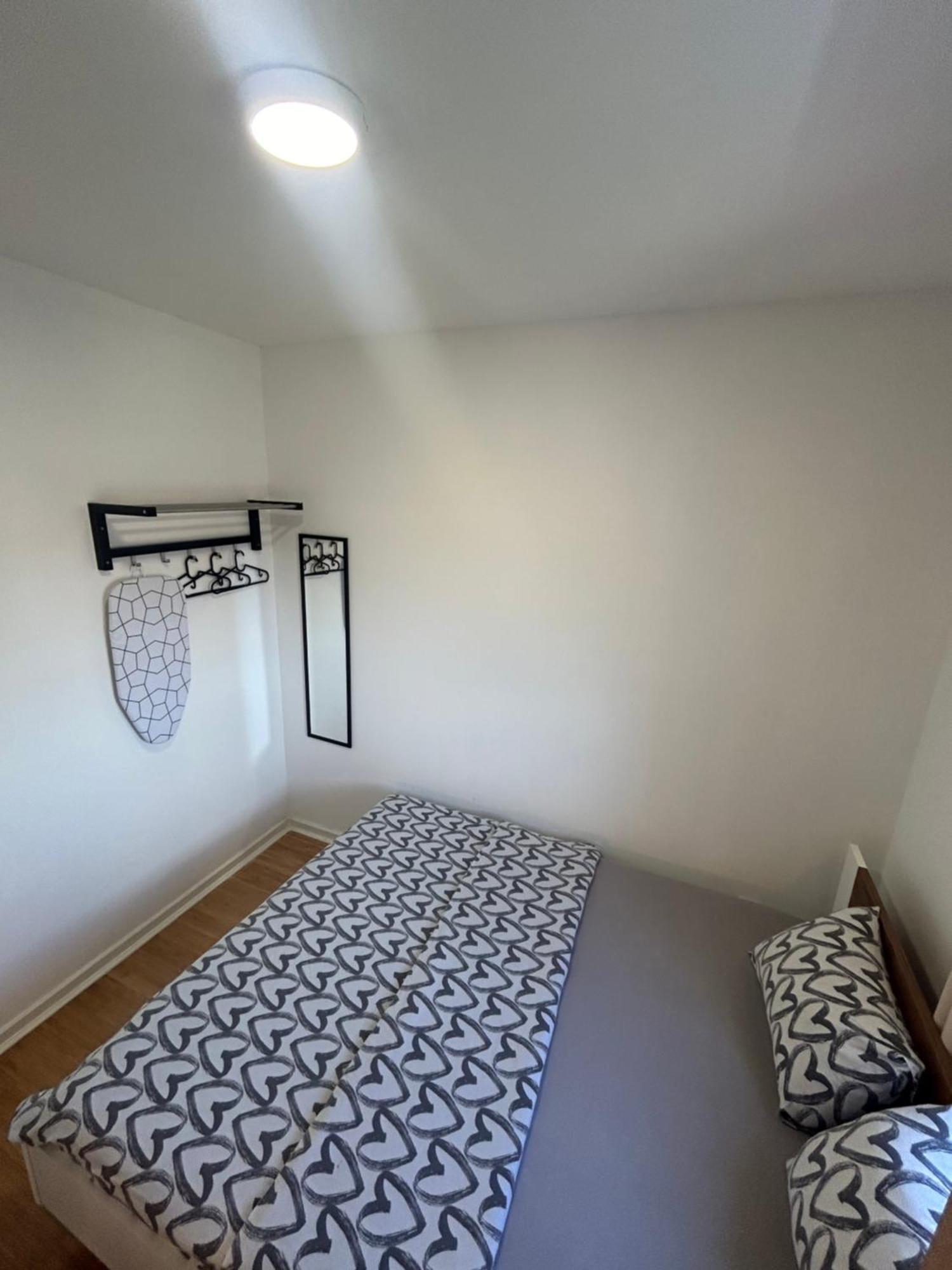 Delete 4 Apartment Beograd Ngoại thất bức ảnh